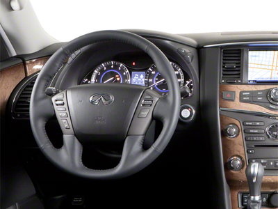 2011 INFINITI QX56 7-passenger