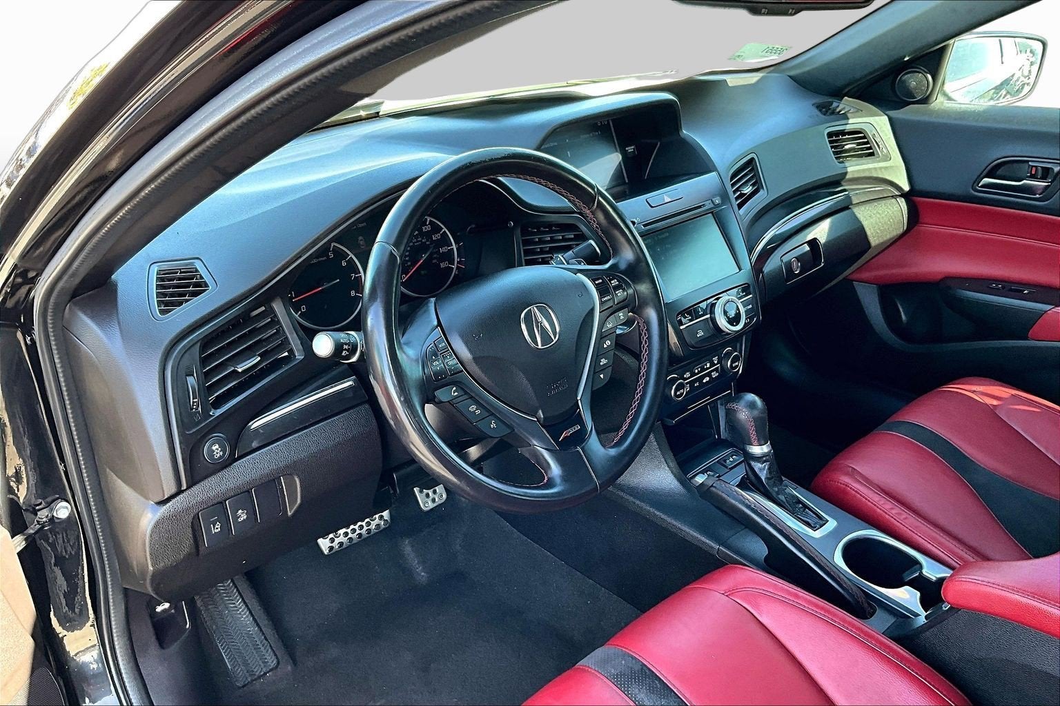 2019 Acura ILX w/Premium/A-Spec Pkg