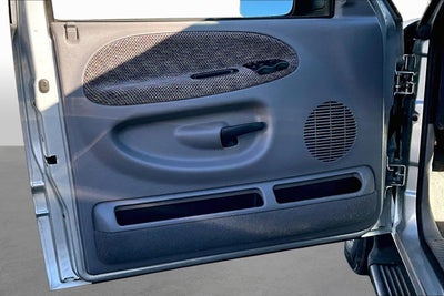 2001 Dodge Ram 2500 Base