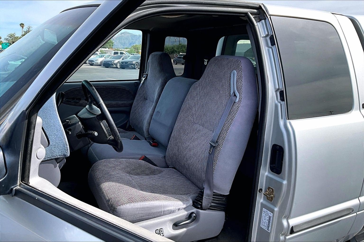 2001 Dodge Ram 2500 Base