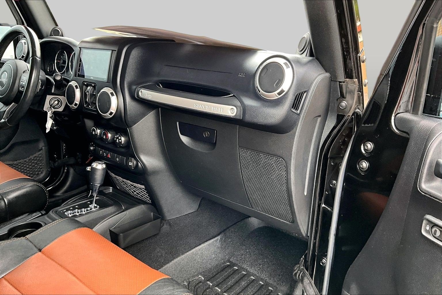 2012 Jeep Wrangler Unlimited Sahara