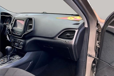 2020 Jeep Cherokee Latitude