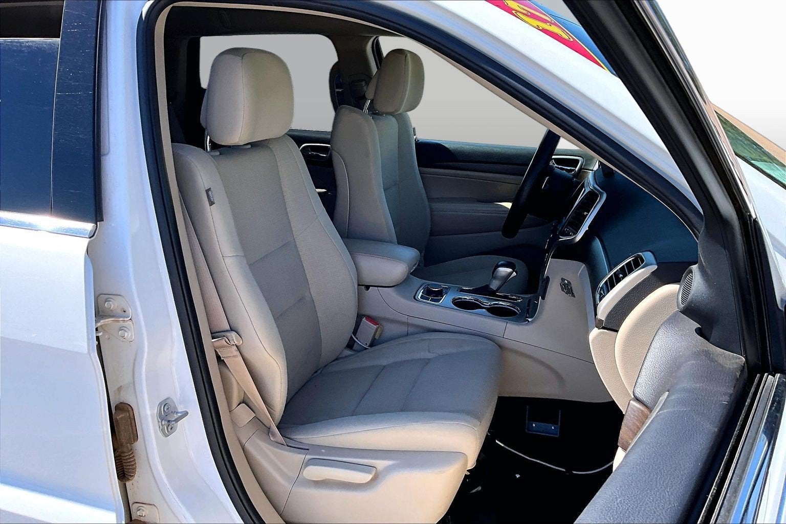 2017 Jeep Grand Cherokee Laredo
