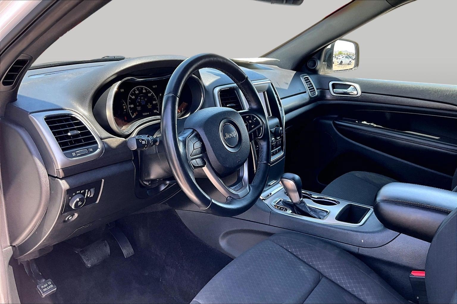 2018 Jeep Grand Cherokee Laredo E