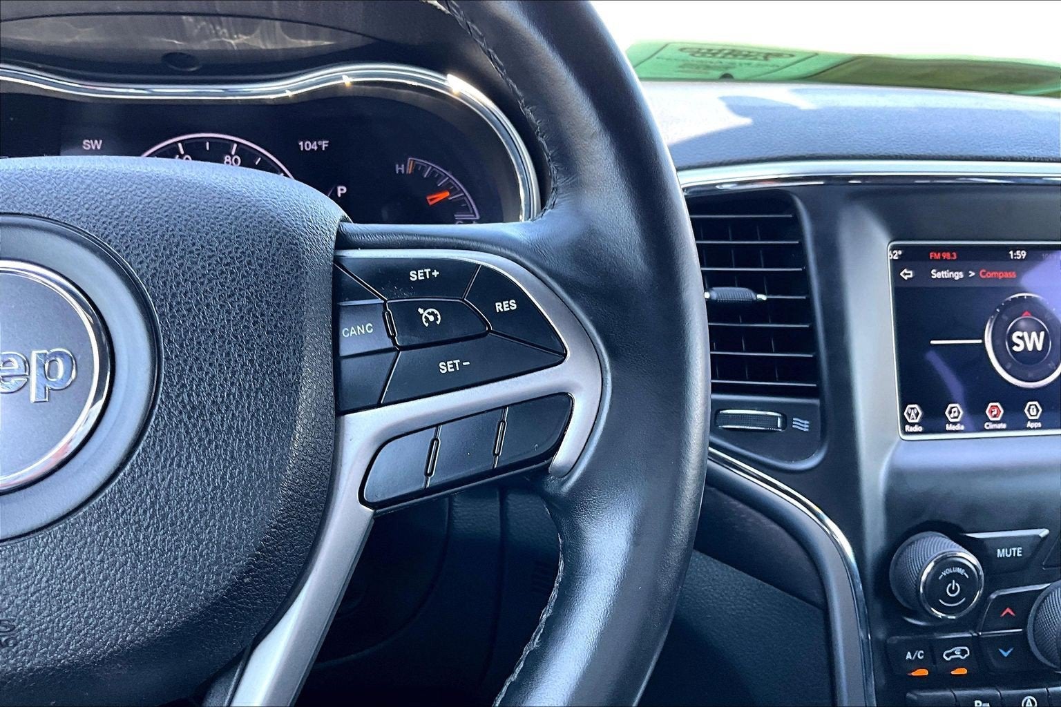 2018 Jeep Grand Cherokee Laredo E