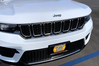 2023 Jeep Grand Cherokee Laredo
