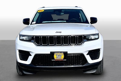 2023 Jeep Grand Cherokee Laredo