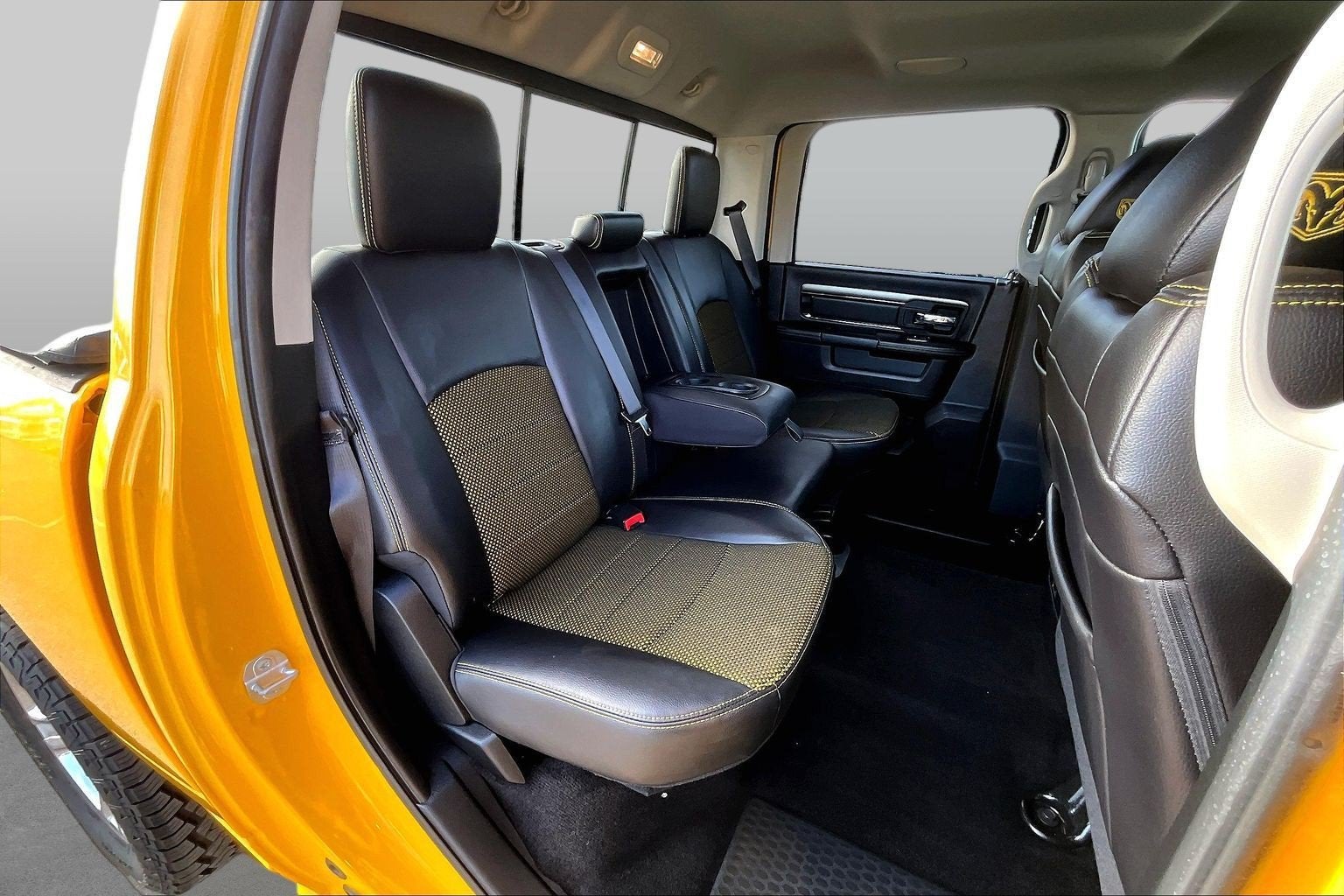 2016 RAM 1500 Sport