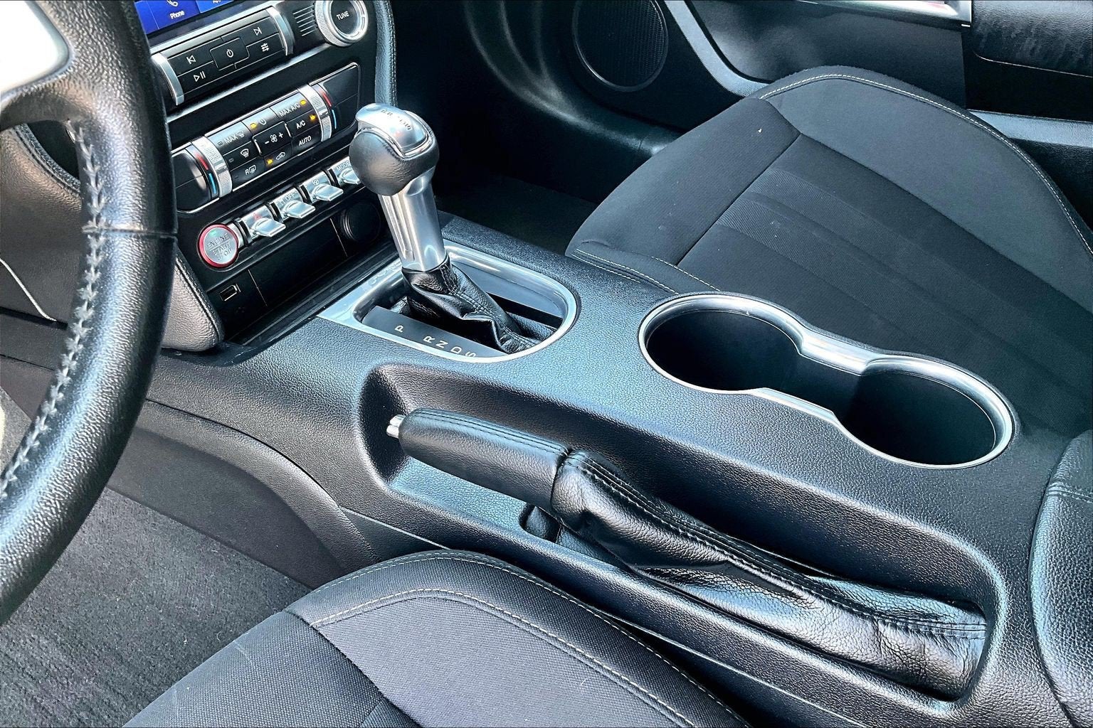 2021 Ford Mustang EcoBoost