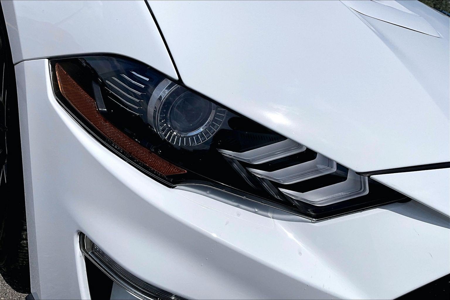 2021 Ford Mustang EcoBoost