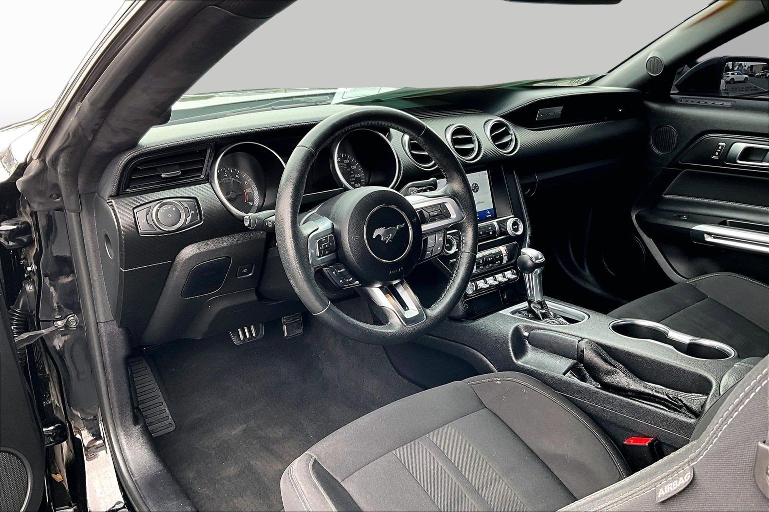 2021 Ford Mustang EcoBoost