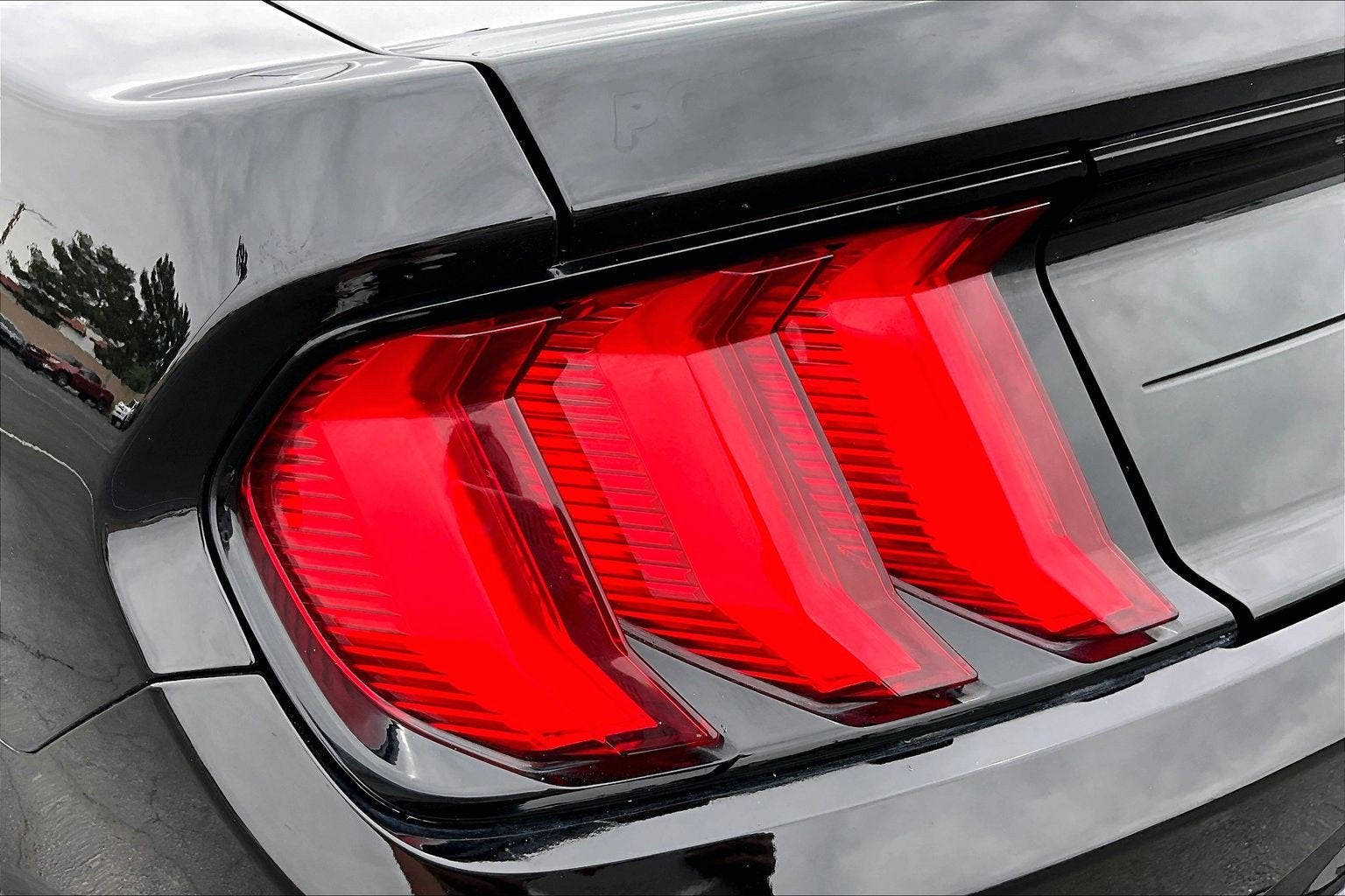2021 Ford Mustang EcoBoost