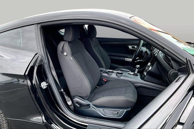 2021 Ford Mustang EcoBoost