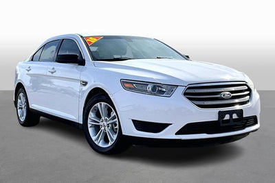 2015 Ford Taurus SE