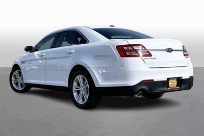 2015 Ford Taurus SE