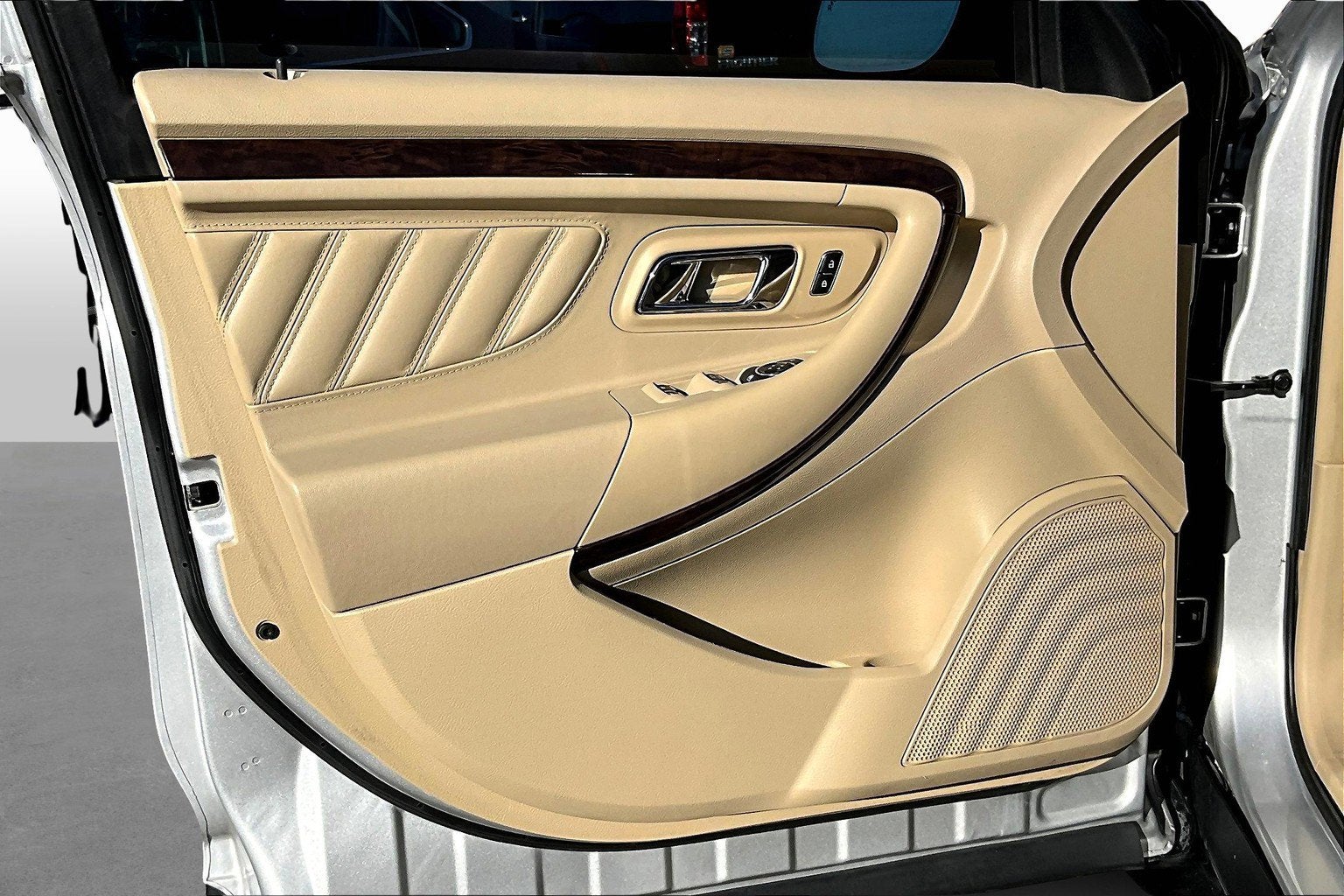 2017 Ford Taurus Limited