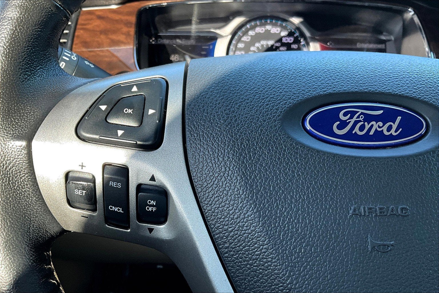 2017 Ford Taurus Limited