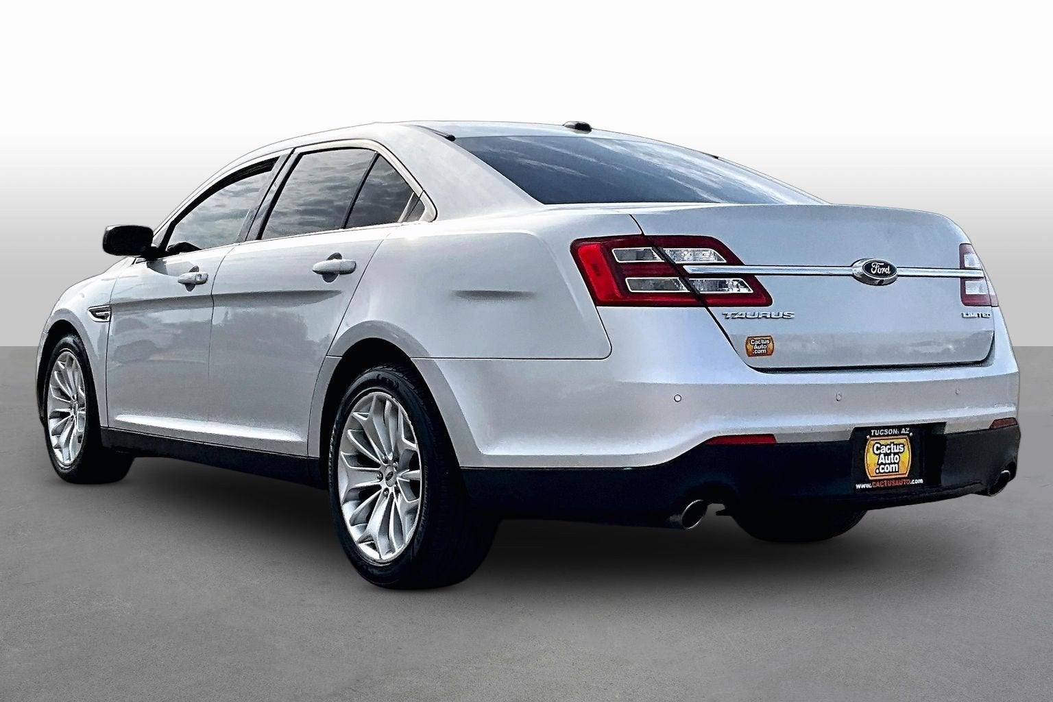 2019 Ford Taurus Limited