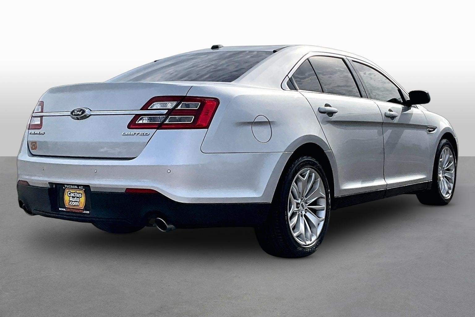 2019 Ford Taurus Limited
