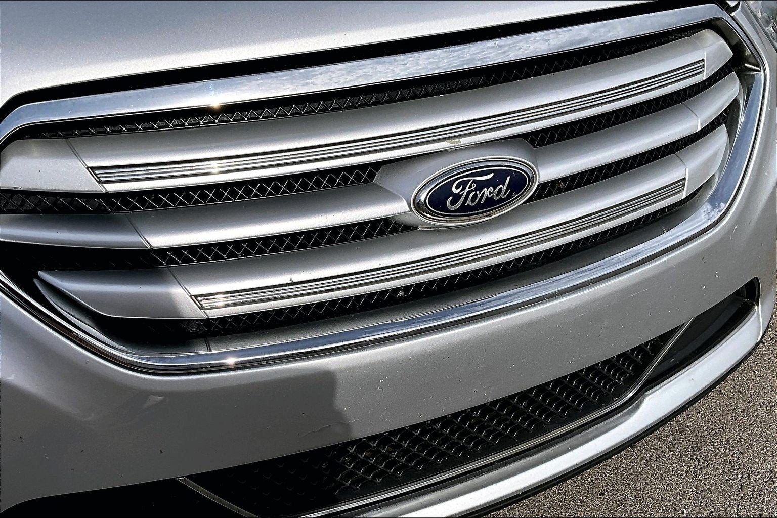 2019 Ford Taurus Limited
