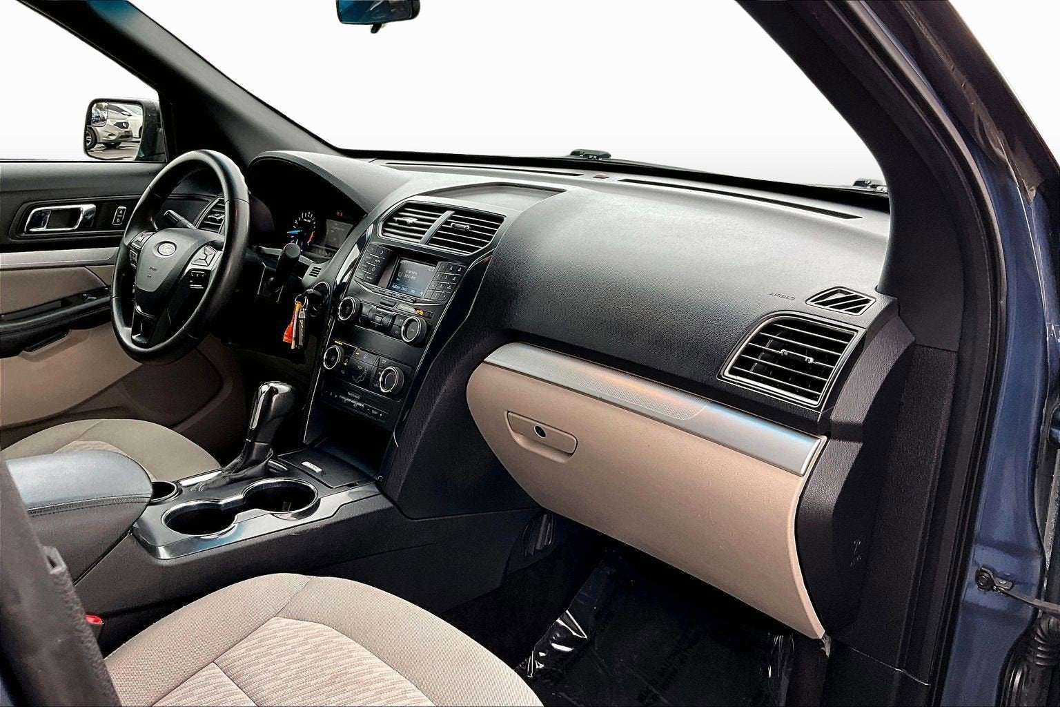 2018 Ford Explorer Base