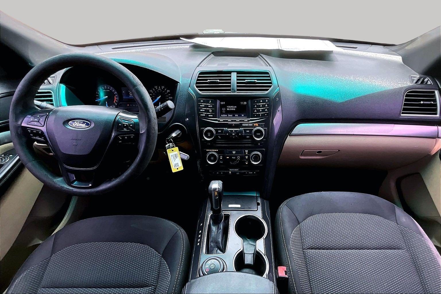 2017 Ford Explorer Base