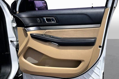2017 Ford Explorer Base