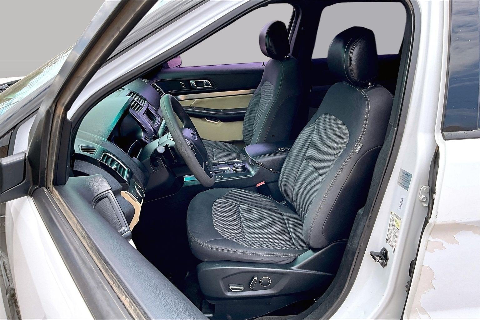 2017 Ford Explorer Base