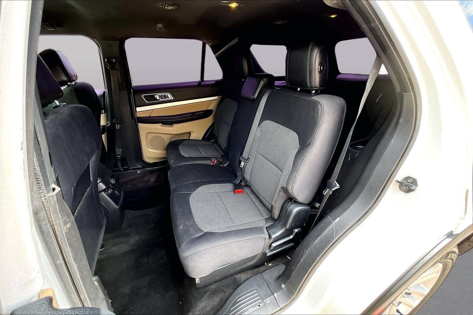 2017 Ford Explorer Base