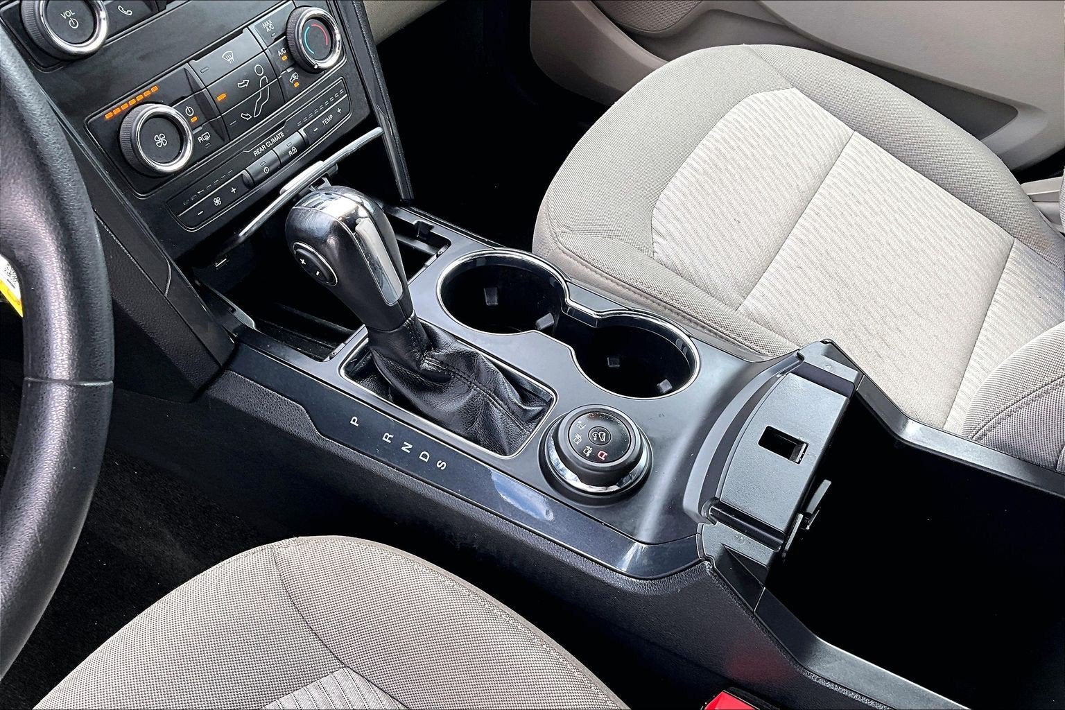 2018 Ford Explorer Base
