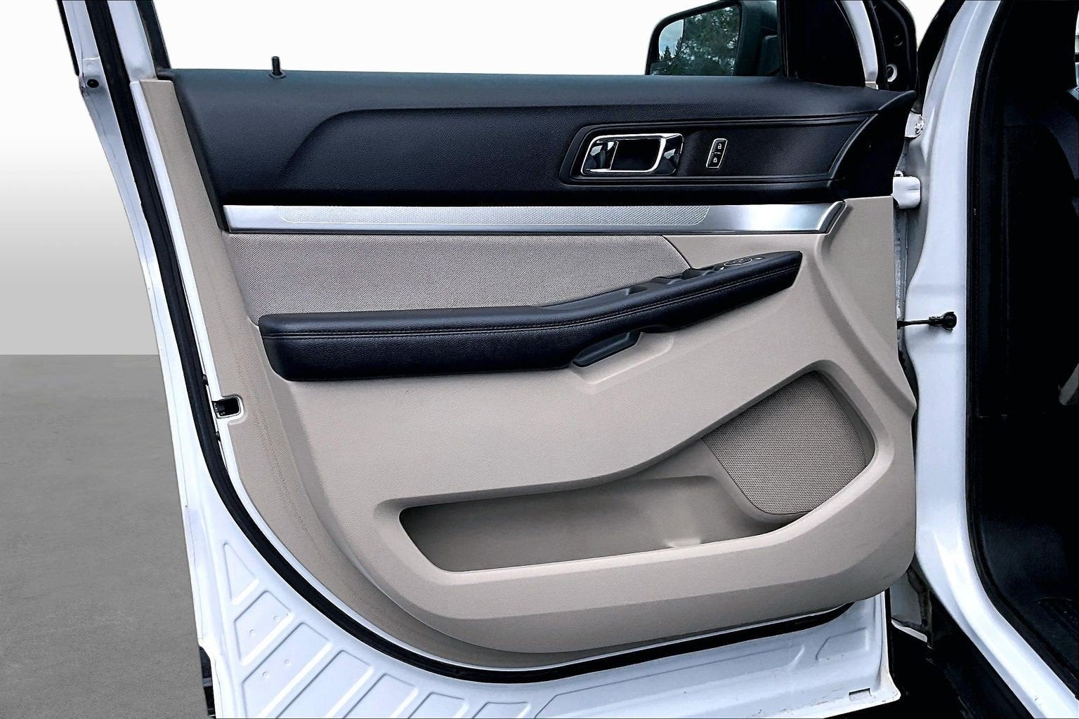 2018 Ford Explorer Base