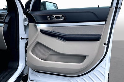 2018 Ford Explorer Base
