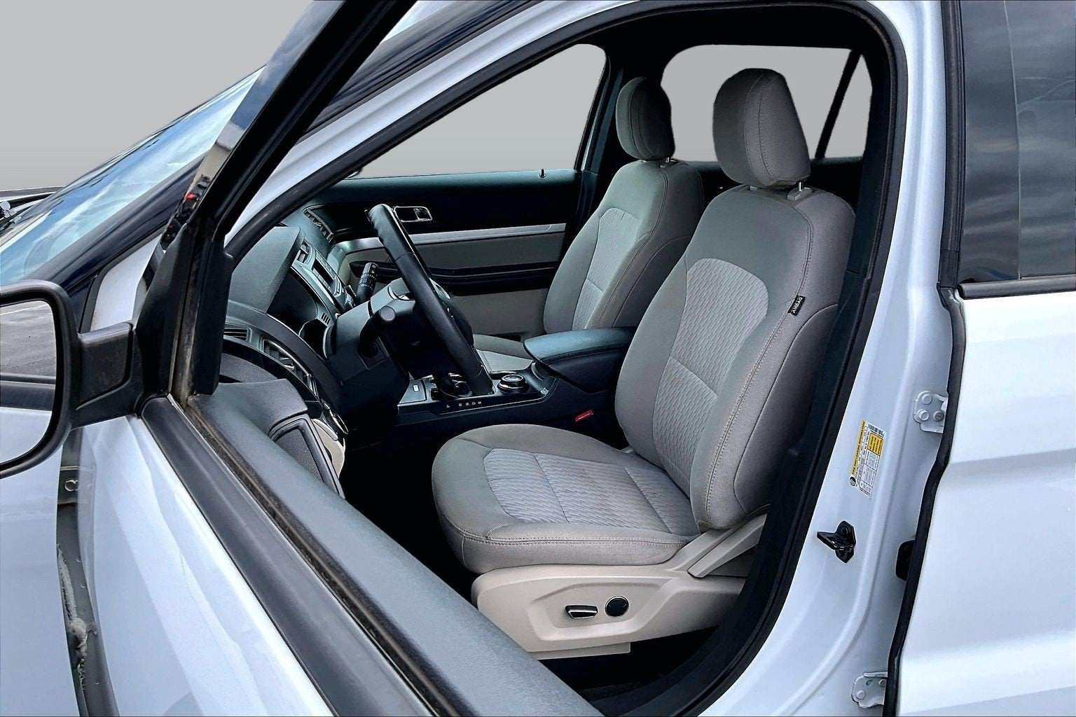 2018 Ford Explorer Base