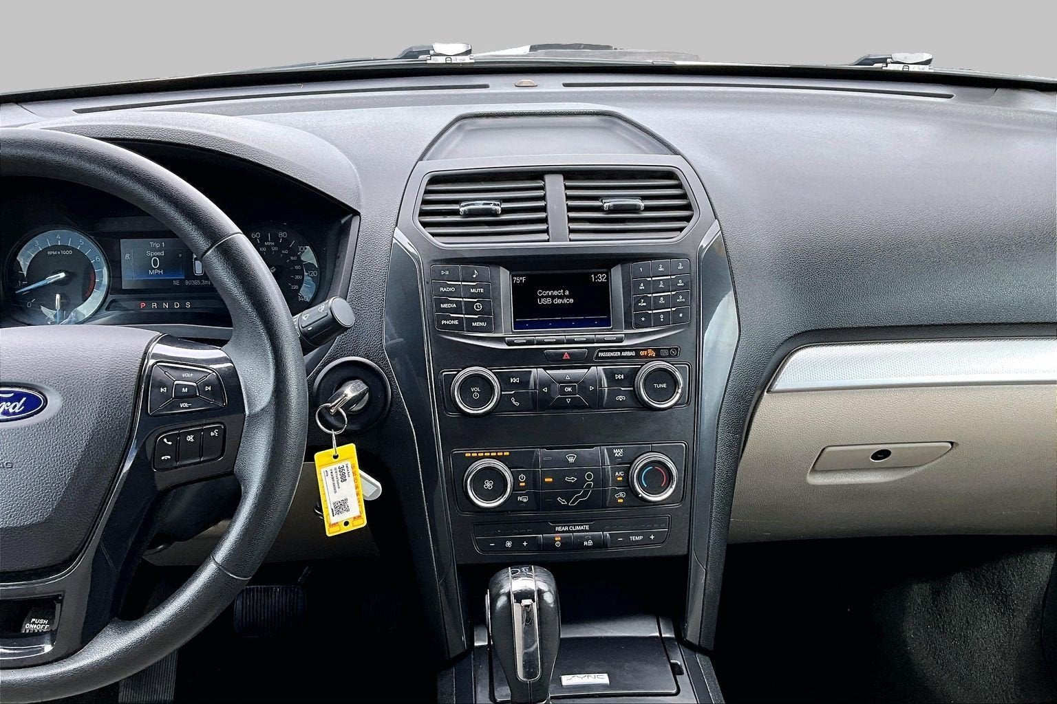 2018 Ford Explorer Base
