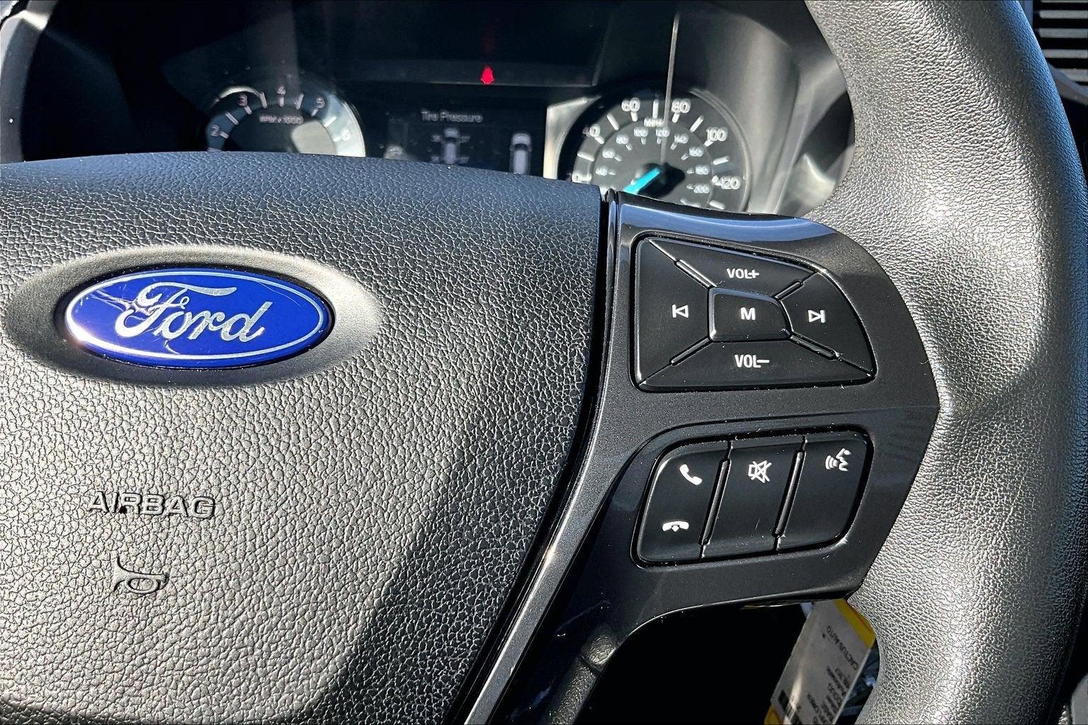 2018 Ford Explorer Base