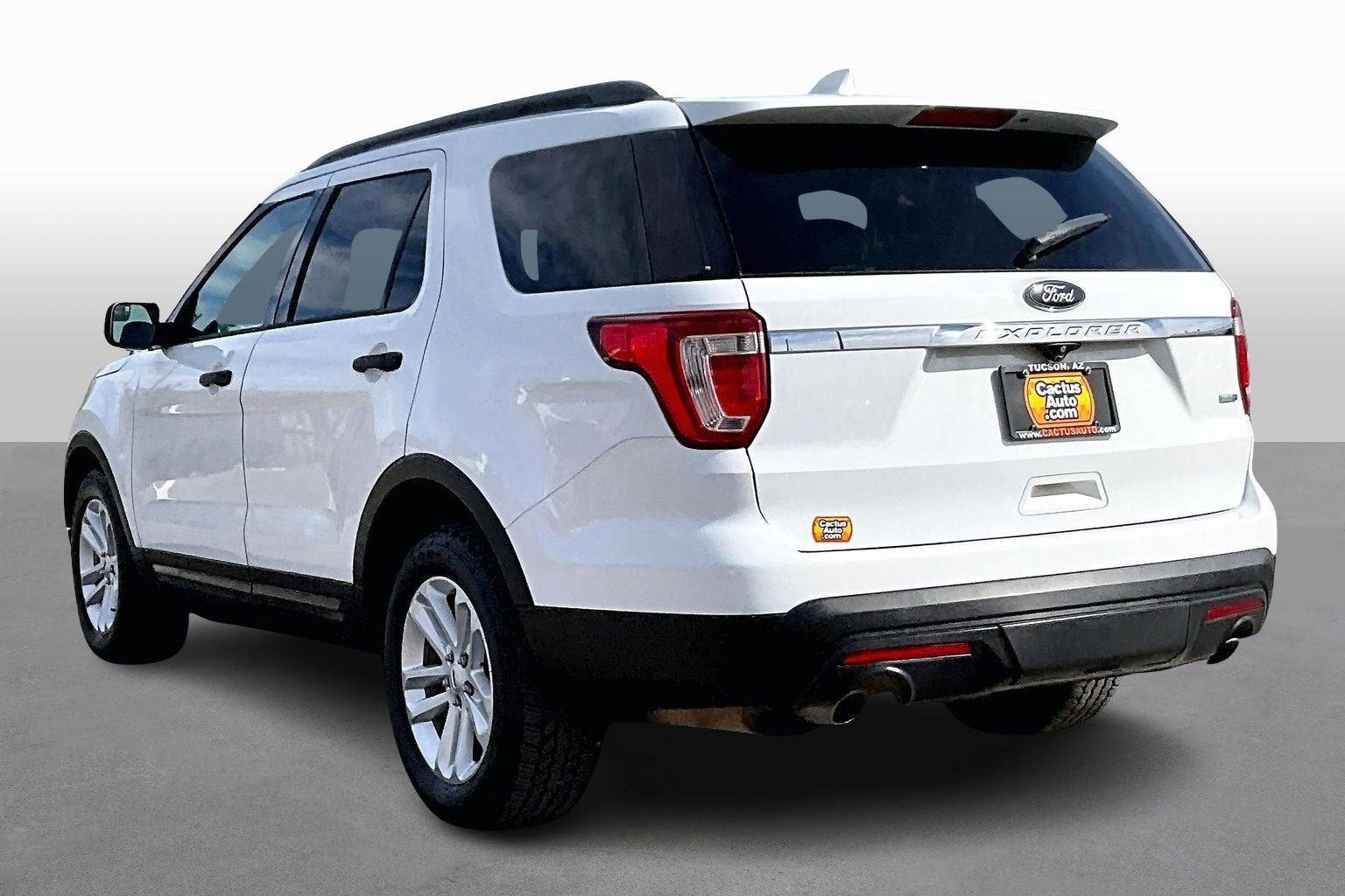 2016 Ford Explorer Base