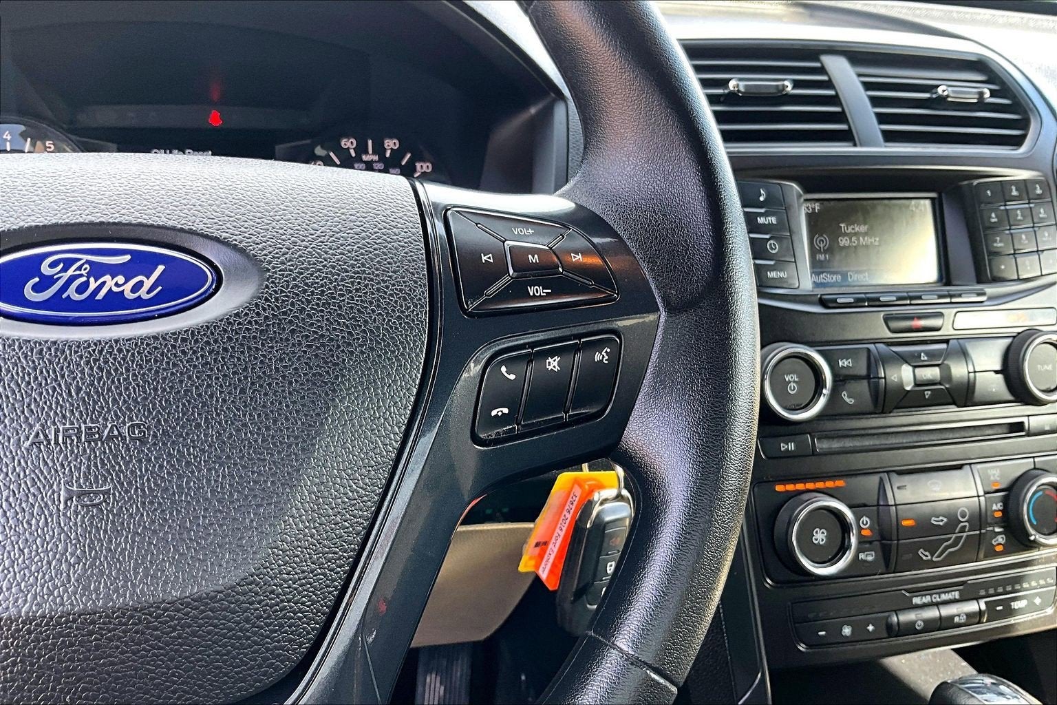 2016 Ford Explorer Base