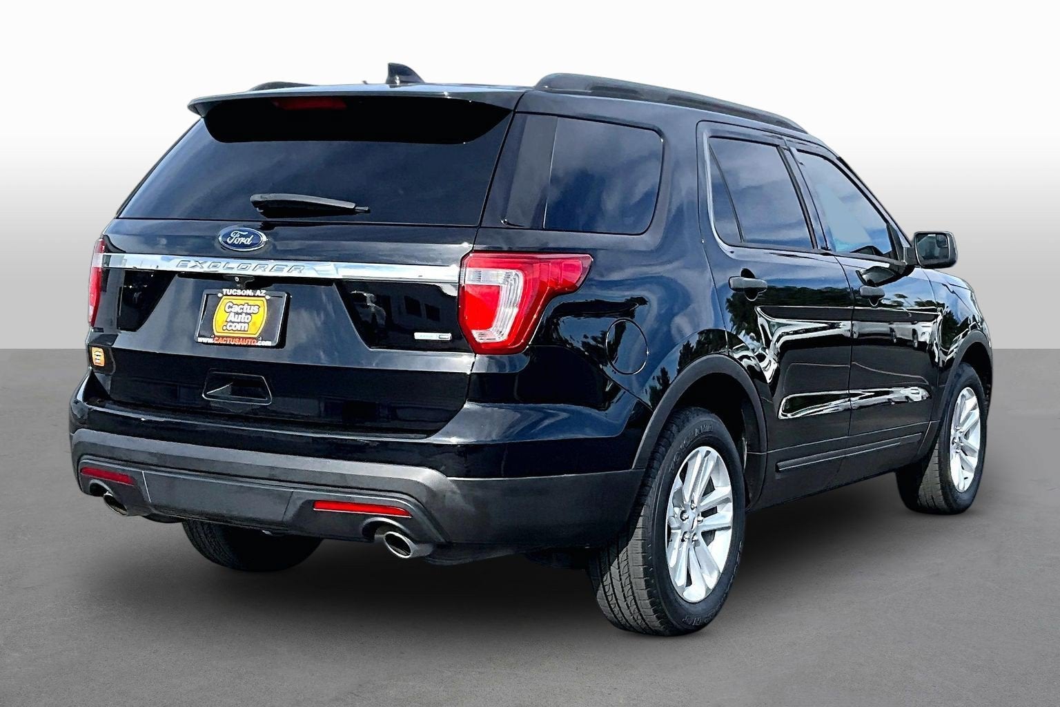 2016 Ford Explorer Base
