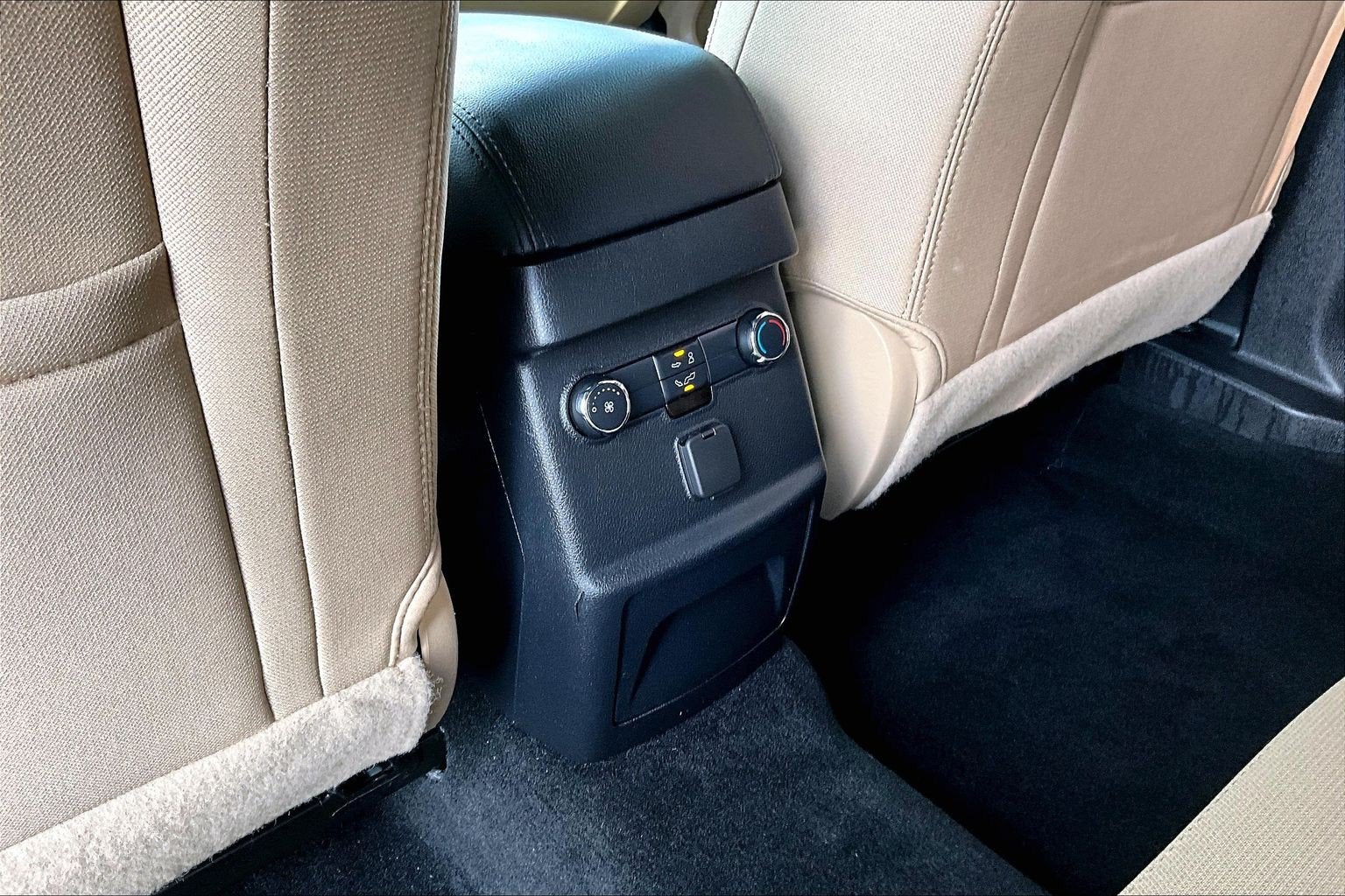 2016 Ford Explorer Base