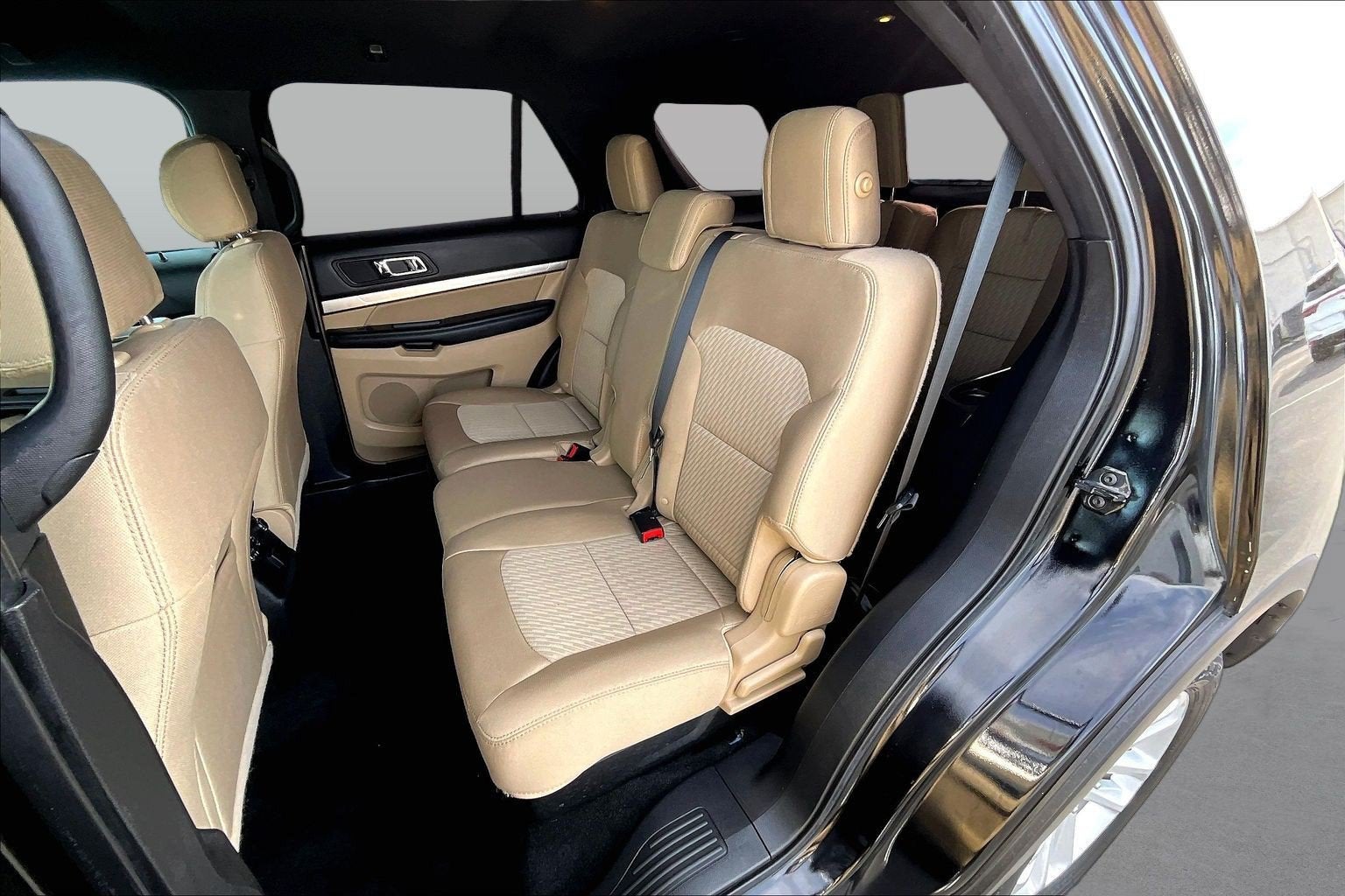 2016 Ford Explorer Base