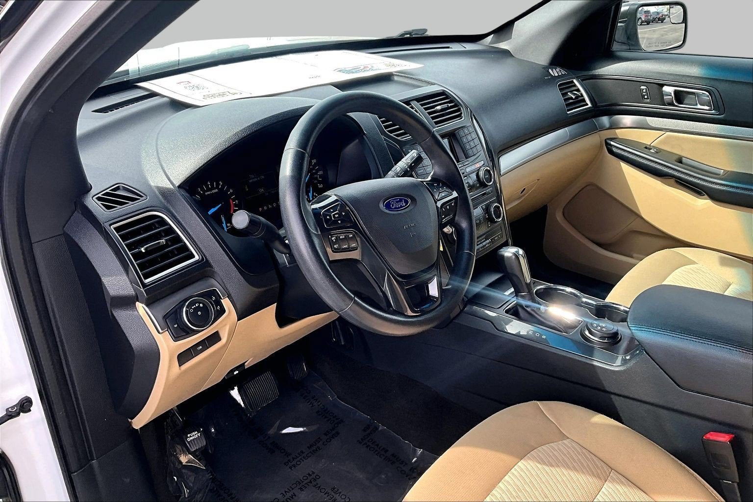 2017 Ford Explorer Base