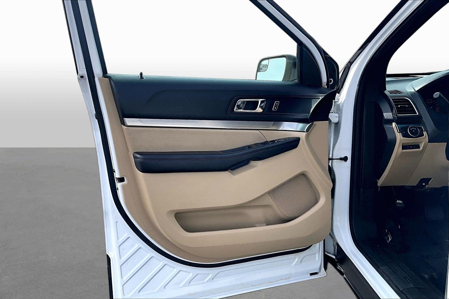 2017 Ford Explorer Base