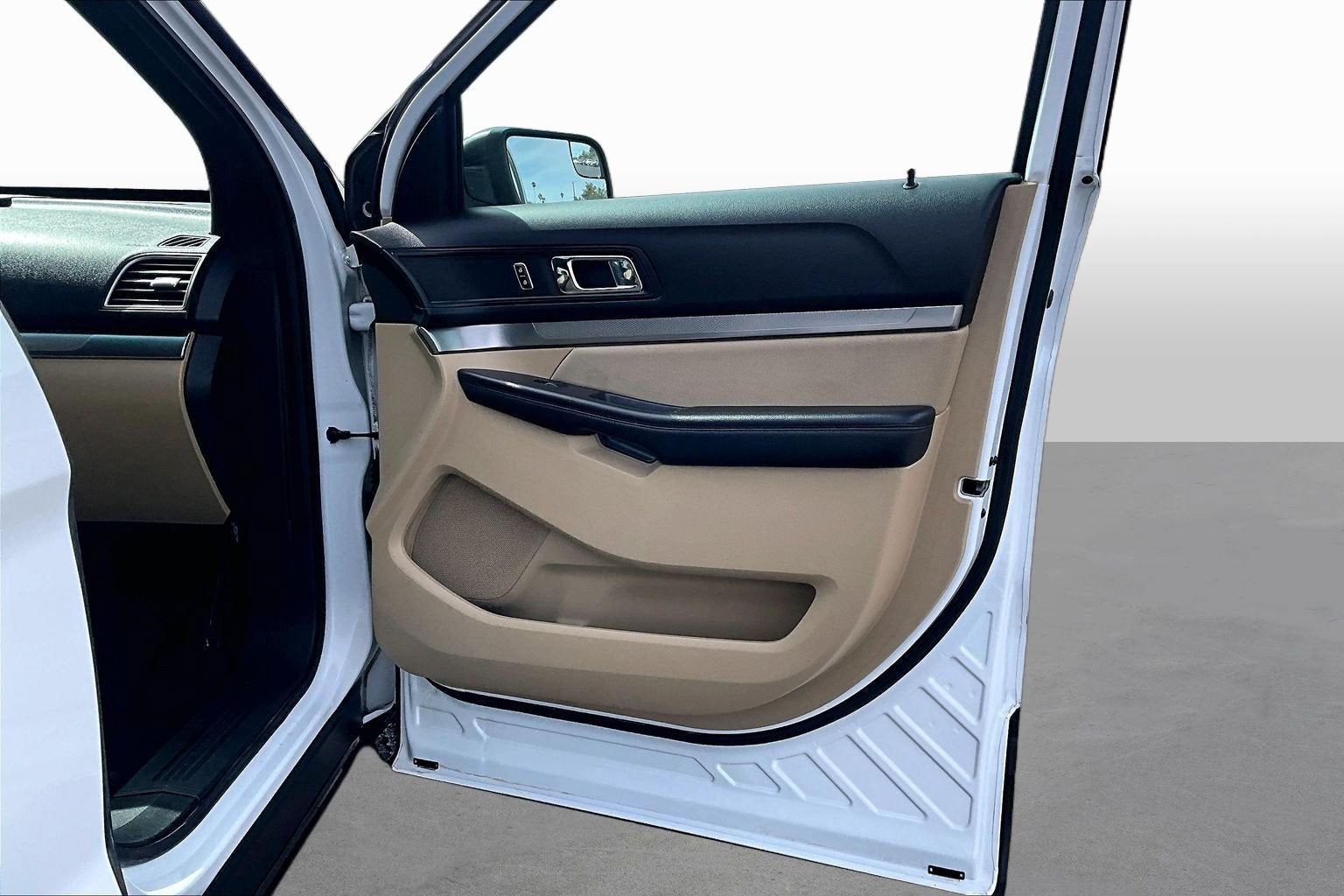 2017 Ford Explorer Base