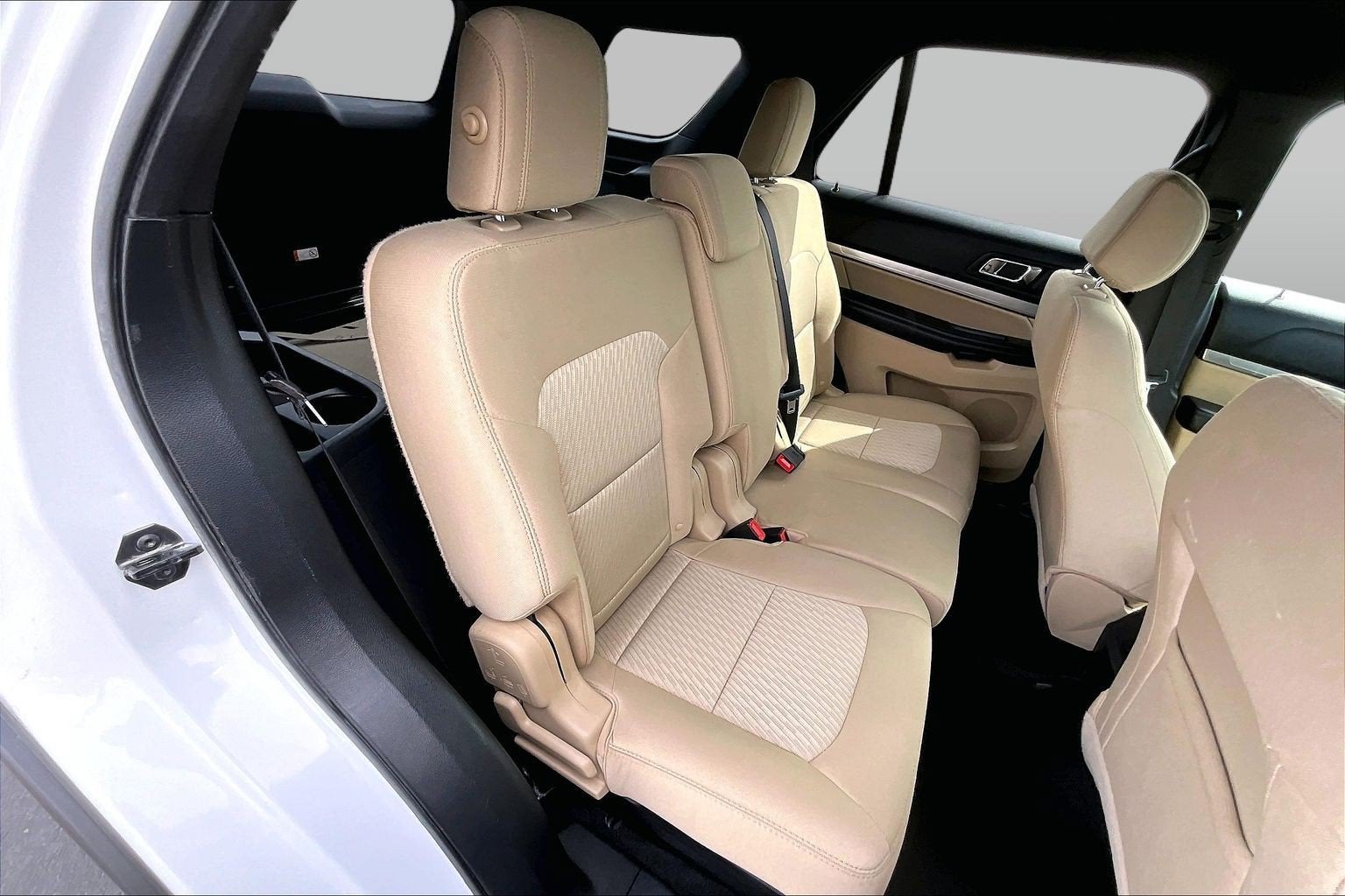 2017 Ford Explorer Base