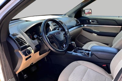 2017 Ford Explorer Base