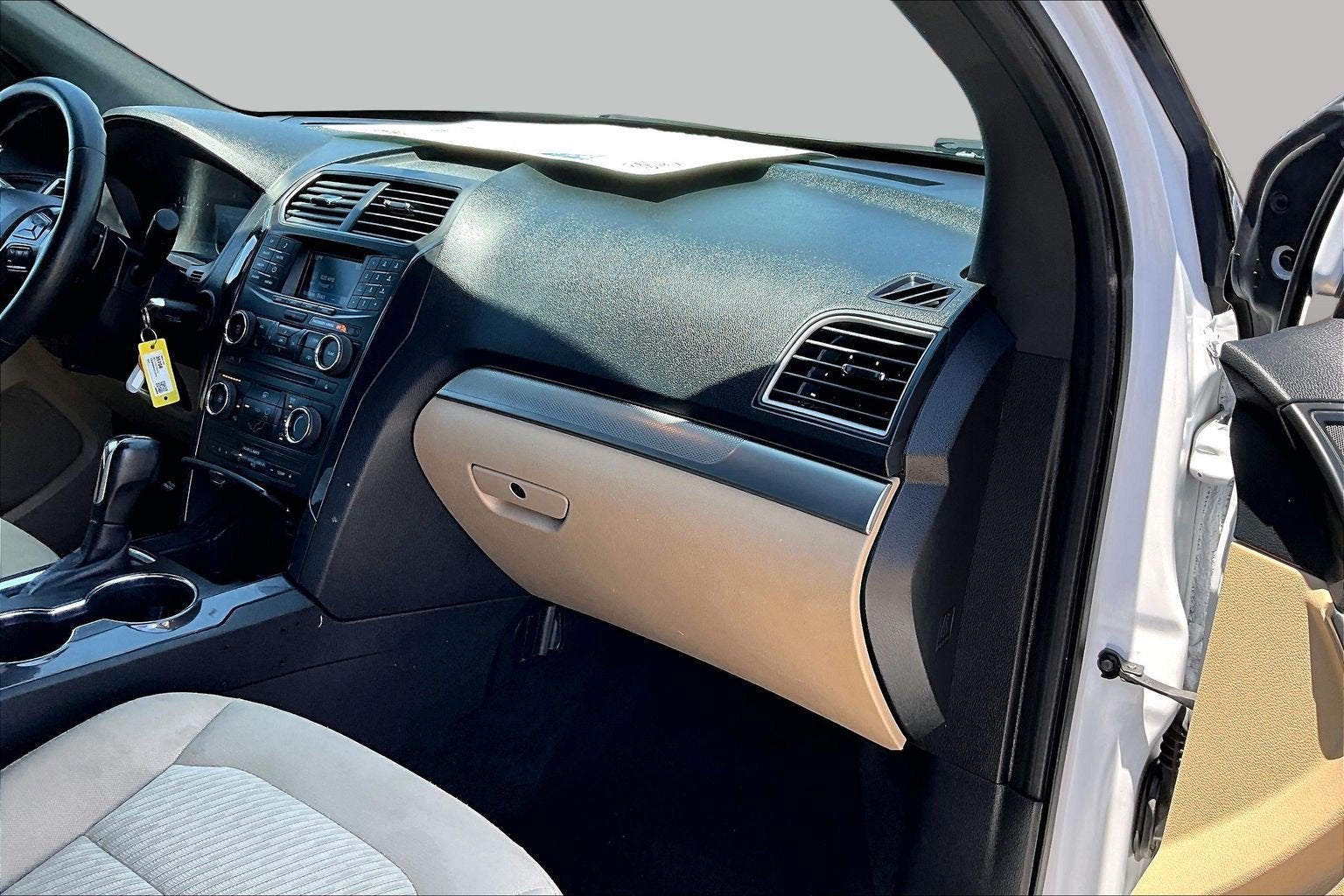 2017 Ford Explorer Base