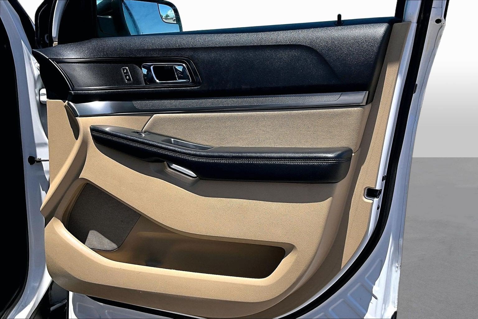 2017 Ford Explorer Base