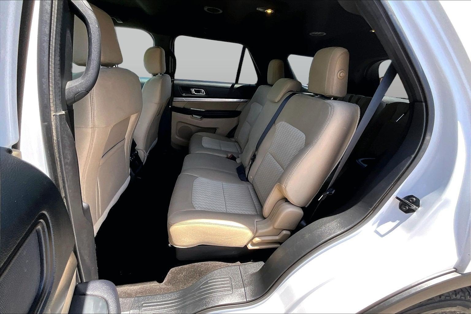 2017 Ford Explorer Base