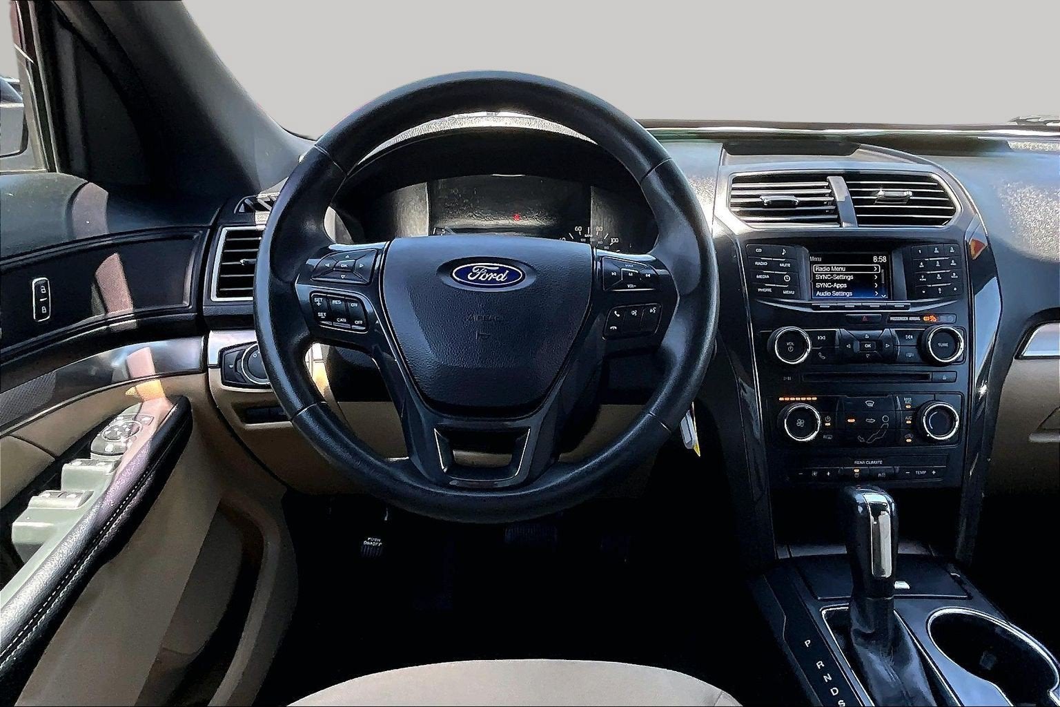 2017 Ford Explorer Base