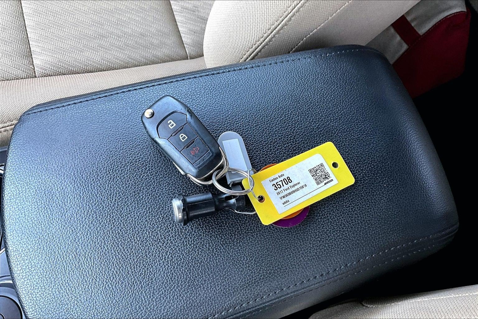 2017 Ford Explorer Base